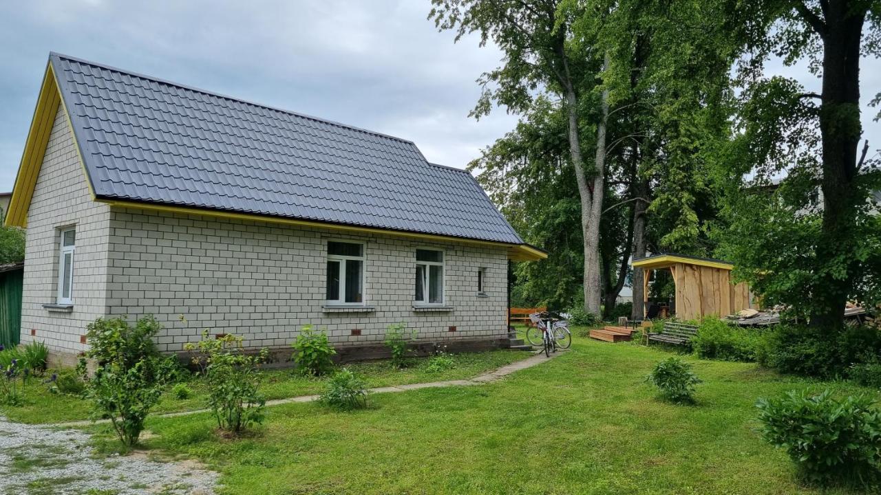 Вилла Mustvee Puhkemaja Экстерьер фото